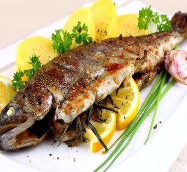 بهترین روش پخت ماهی شکم پر در فر